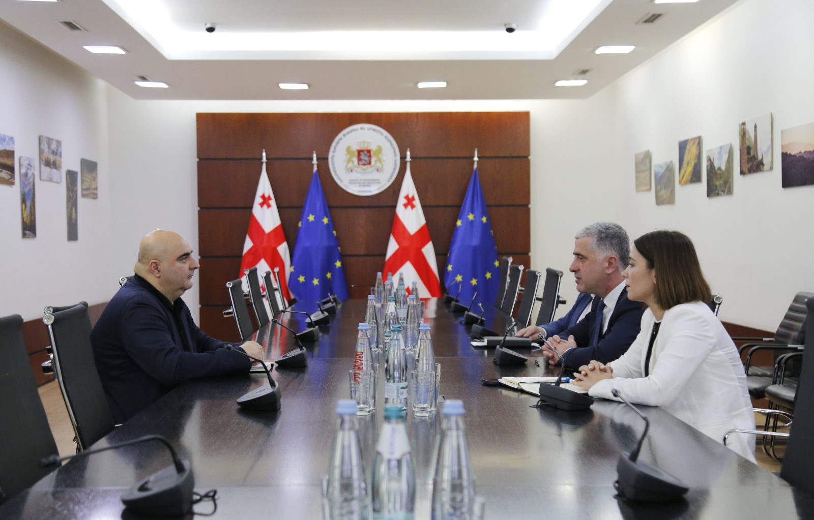 ბესიკ კირთაძე გარემოს დაცვისა და სოფლის მეურნეობის მინისტრს შეხვდა